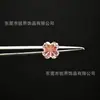 Brincos de tarraxa de liga de titânio F136 em formato de trevo de quatro folhas com zircônia, studs para cartilagem da orelha, joia para piercing com espiral interna e garra de fundo redondo em titânio G23