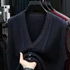 Chaleco cárdigan de punto para hombre transfronterizo, suéter casual de color liso sin mangas con cuello en V, chaleco engrosado de mezcla de lana para hombre