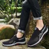 Zapatos de Malla para Hombre sin Cordones, Parte Superior de Tejido Poroso Transpirable, Calzado de Exterior, Talla Grande, Zapatos para Viajar de Hombres de Mediana Edad