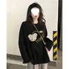 Camiseta blanca versátil de manga larga con cuello redondo, elegante, estampado de otoño e invierno, rejuvenecedora, holgada, capa interior, camiseta básica, top, ins