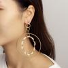 Elegantes aretes geométricos estilo frío de Corea del Sur con cuentas de arroz para mujer, aretes de moda nicho de red roja, aretes exagerados