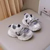 Zapatos Deportivos de Malla Transpirable de Principios de Otoño Zapatos de Bebé Zapatos para Niñas Suela Suave Antideslizantes Zapatos tipo Papá para Niños Estilo Zapatos Casuales para Niños