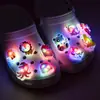 Zapatos con Agujeros de Luz LED Intermitente Transfronterizos Flor de Zapato Hebilla Decorativa Animales de Dibujos Animados Zapatos de Jardín Accesorios para Bolsos Accesorios