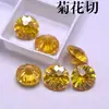 Zircônia redonda cortada de crisântemo amarelo dourado