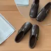Zapatos de conducción de suela blanda de suela plana retro 2026 zapatos pequeños de cuero Mary Janes zapatos sencillos nuevos de otoño zapatos pequeños de cuero mocasines