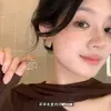 Pendientes de disco plisado, texturizados, color café para mujer, 2026, increíblemente elegantes, lujo ligero, diseño único, pendientes de alta gama