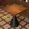 Mesas y sillas comerciales para tabernas y restaurantes, restaurante de té retro, mesas y sillas para salones privados de hotel, mesas y sillas de bar estilo americano, sillas de madera maciza
