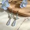 Novos brincos de gota d'água com borboleta azul estilo chinês, brincos longos ultra-etéreos, acessórios estilo antigo para Hanfu