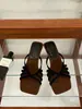 Primer Encuentro con las Sandalias Doradas de Tacón Alto Estilo Hada Francesa para Mujer, Nuevo Modelo Verano 2026, Adecuadas para Usar con Faldas, con Tacones de Forma Única