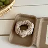 NUEVO Lazo para el Cabello de Flor ~ Anillo de Toalla Ancho de Alta Elasticidad para Cola de Caballo, Sin Marca, Sin Daño al Cabello, Cuerda para el Cabello Dulce y Colorida