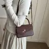 Bolso de hombro repujado estilo coreano, simple y versátil, textura casual, bolso cuadrado pequeño, textura casual, bolso cruzado de gran capacidad para el trabajo