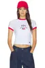 Nova Camiseta de Verão 2026 Transfronteiriça Feminina com Estampa de Bandeira e Letras, Corte Curto Justo para Meninas Modernas