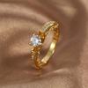 R0356 Anillo Geométrico de Cuatro Garras con Circonita de Lujo Ligero Europeo y Americano para Mujer Transfronterizo Nuevo Latón Chapado en Oro Anillo Sencillo Versátil