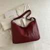 Moda Bolso de Hombro Nuevo Bolso Tote de Gran Capacidad Remache Estudiante Clase Trabajo Viajero Bolso Escolar 2025 Verano Mujer