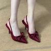 Nuevo Estilo de Comercio Exterior Transfronterizo Zapatos Mule de Tacón Alto con Punta Decorados con Lazo de Charol Rojo y Puntera Sandalias de Mujer