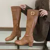 Botas de Montaria Longas para Mulheres, Novo Estilo Europeu e Americano Outono/Inverno 2026, Cano Alto até o Joelho, Bico Quadrado, Salto Grosso Fino