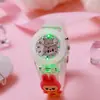 Desenho Animado Bonito Rosto Brilhante Boneca de Pano Rab DIY Relógio Brinquedo Luminoso Relógio Infantil Decoração de Boneca de Silicone