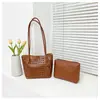 Bolsa de ombro tote tecida estilosa e moderna, bolsa vazada para vegetais, bolsa de ombro única personalizada, tendência de grande capacidade, bolsa de axila