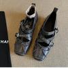 Versión piel de oveja 2025 nuevos zapatos Mary Jane de punta cuadrada vintage con nariz de cerdo, zapatos de ballet franceses de boca poco profunda con hebilla, zapatos de mujer
