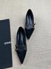 Versão em Pele de Ovelha ~ Sapatos de Salto Baixo Retro Fosco de Couro Genuíno com Fivela de Linha Única para Mulheres, Aumento Interno de Altura, Sapatos de Trabalho Versáteis