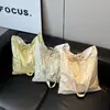 Bolsa de Lona Casual de Grande Capacidade para Mulheres 2026 Nova Tendência Versátil Bolsa Transversal Bolsa para Aula de Estudante Bolsa Tote para o Dia a Dia