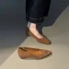 Zapatos de vestir simples retro de piel de cordero para mujer, con plataforma interior oculta, estilo slip-on, con temperamento, Mary Janes franceses, punta fina, para el trabajo