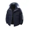 Nueva Chaqueta de Algodón Engrosada para Hombre Otoño e Invierno 2026, Abrigo de Algodón Casual Holgado de Marca de Moda, Chaqueta a Prueba de Frío de Color Sólido con Tres Rayas para Hombre
