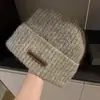 Otoño Invierno Venta al por Mayor Gorro Pulóver Fábrica de Origen Personalizado Circunferencia de Cabeza Grande Gorro Estilo Coreano Resistente al Viento Holgado Gorro para Protección de Orejas