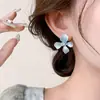 Aretes de Perla Flor Azul, Únicos de Verano, Elegantes, Modernos y de Alta Gama, Nuevos Aretes Populares 2026 para Mujer