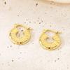 Aretes de moda para mujer con forma de C, cuentas de concha, acero inoxidable, personalidad europea y americana, metal con textura chapado en oro de 18 quilates