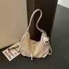 Bolso tote de ante de gran capacidad, nuevo modelo 2026, bolso de hombro versátil vintage de alta gama, bolso cruzado casual estilo coreano