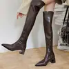 Botas Melard Gruesas de Tacón Alto Hasta la Rodilla para Mujer 2025 Nuevas Punta Fina Elásticas Ajustadas Botas Marrones Pierna de Pájaro Envolventes Largas