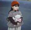 Chalecos para niñas de otoño e invierno, suéteres con capucha infantiles elegantes y modernos con diseños de rayas engrosados estilo coreano