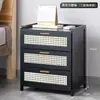 Mesita de Noche Simple Madera Maciza Pequeño Gabinete Almacenamiento Lujo Ligero Dormitorio Mesita de Noche Simple Estilo Nórdico Europeo Moderno Mini