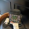 Nova Bolsa de Peito Estilo Japonês para Homens e Mulheres, Design de Nicho, Porta-moedas para Celular, Atacado de Comércio Exterior, Bolsa Transversal de Ombro na Moda