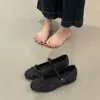Primeiro Encontro com os Novos Sapatos Mary Jane Estilo Francês para Mulheres Primavera/Verão 2026, Apresentando um Laço e Adequados para Combinar com Saias