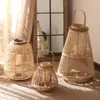 Candelabro Estilo Escandinavo Personalizado Modelo de Quarto Decoração de Pátio de Hotel Pousada Lanterna Lanterna de Vento de Rattan Retrô Enfeites de Candelabro
