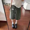 Shorts de Mezclilla Cargo Rectos Sueltos Color Verde Militar para Mujer Verano Nuevo Diseño Cintura Alta Ajustados Versátiles de Cinco Puntos