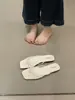 Pantuflas de Exterior para Mujer 2026 Verano Nuevas Punta Cuadrada Correas Delgadas Planas Tacón Bajo Chanclas Francesas Sandalias de Punta Abierta