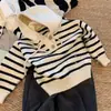 Ropa Coreana para Niños Suéter Pulóver Rayado para Niños 2025 Otoño e Invierno Trendy Retro Top de Punto con Capucha para Niños Pequeños