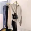 Cardigan de Punto de Lana Fina de Primavera Moda Simple Cuello Redondo Bajo con Perlas Doradas Nueva Chaqueta de Terciopelo Estilo Coreano para Mujer