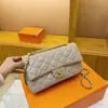 Bolso de Hombro con Cadena de Rombo Pequeño Fragante Transfronterizo Nuevo Lujo Ligero Versátil Moda Alta Calidad Para Viajes Cotidianos Bolso Cruzado de Moda