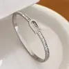 Pulsera de acero de titanio moda transfronteriza europea y americana estrellas femeninas diamante redondo amantes acero inoxidable oro 18 joyería nueva