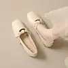Sapatilhas Delicadas Estilo Francês para Mulheres, Novo Modelo Primavera 2026, Mocassins com Pérolas, Mocassins de Solado Macio, Sapatos Baixos Femininos com Bico Quadrado