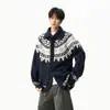 Cardigã de tricô Fair Isle com gola de botão de chifre, design de outono unissex, blocos de cor, jaqueta de tricô espessa