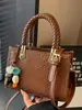 Bonita Xiaomi Home 2026 Nova Bolsa de Mão Casual Elegante Tendência Alta Aparência Versão Coreana Retrô Ombro Único Transversal Pequena Quadrada Feminina
