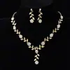 Fornecimento Exclusivo Transfronteiriço de Joias Populares de Flor de Strass, Conjuntos Europeus e Americanos de Brincos e Colares para Noivas, Acessórios para Vestuário de Casamento e Banquete