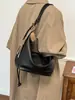 2026 Verão Nova Moda Retrô Grande Capacidade Cor Sólida Textura Popular Casual Bolsa de Ombro Única Bolsa Tote Tote