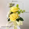 Nuevos tiradores de puerta florales versátiles para respaldo de silla de boda al aire libre, decoraciones florales para escaleras, decoraciones para coche de boda en la iglesia y accesorios florales artificiales.
