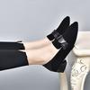 Doug Shoes Feminino 2025 Nova Primavera All-match Moda Salto Grosso Pontudo Sapatos One-step para Trabalho Sapatos Pequenos de Couro